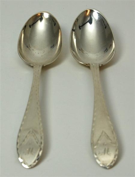 Appraisal: Dundee - a pair of Scottish provincial tablespoons Edward Livingstone