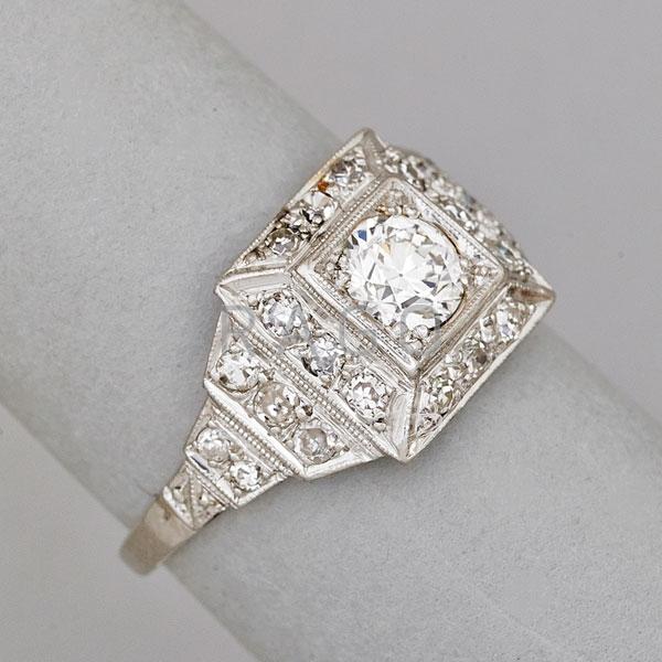 Appraisal: ART DECO DIAMOND PLATINUM RING Condition Report