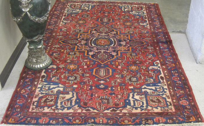 Appraisal: PERSIAN ZANJAN TRIBAL AREA RUG Zanjan Province northwestern Iran central