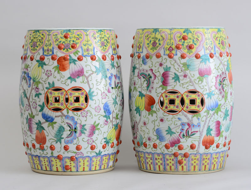 Appraisal: PAIR OF CHINESE FAMILLE ROSE PORCELAIN BARREL-FORM GARDEN STOOLS The