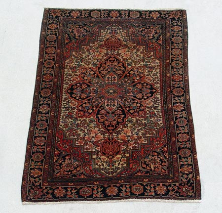 Appraisal: SEMI ANTIQUE SAROUK RUG Approx ' '' x ' ''