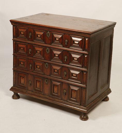 Appraisal: A WILLIAM AND MARY CEDAR WOOD CHEST OF DRAWERS the