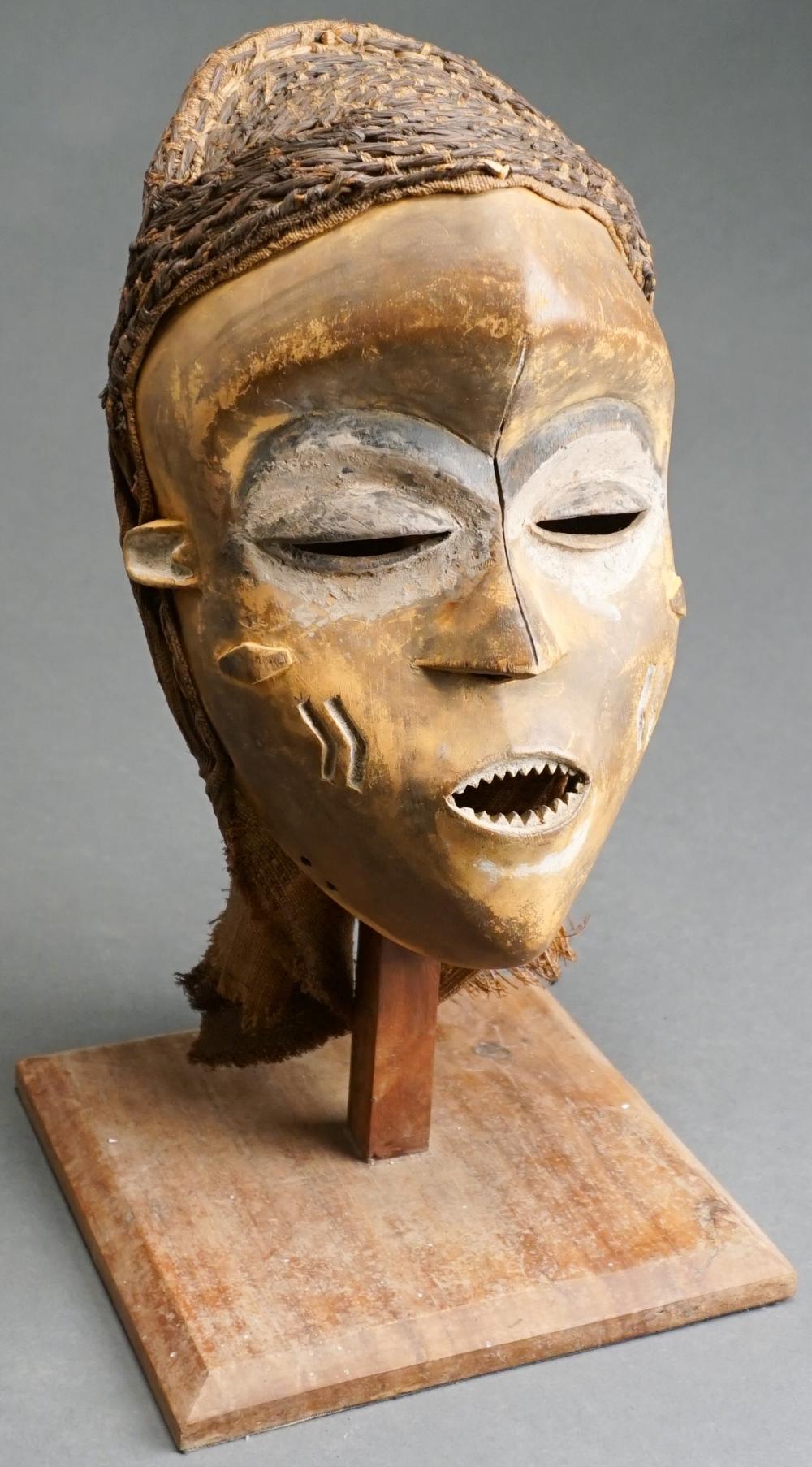 Appraisal: Pere Tribal Mask Democratic Republic of the Congo with Stand