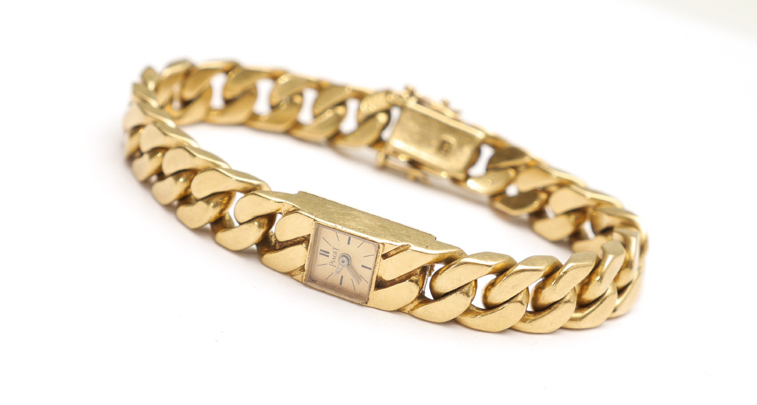 Appraisal: PIAGET K GOLD LINK BRACELET LADY's WATCH This is an