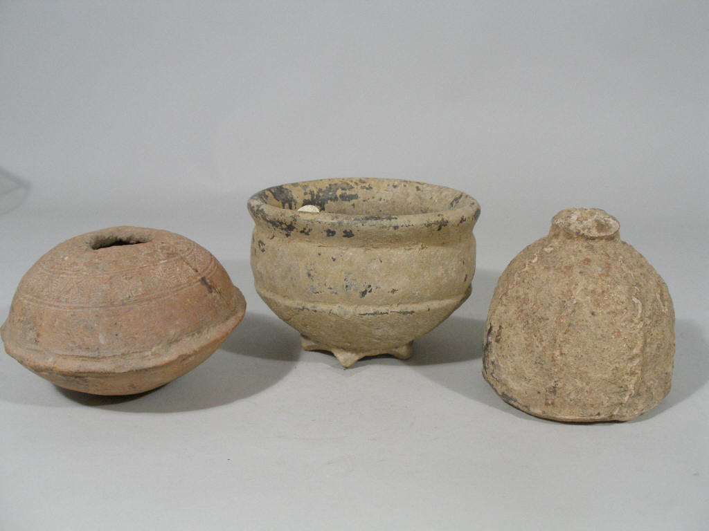 Appraisal: African Pottery Niger Delta Possibly Mali three buff earthen ware