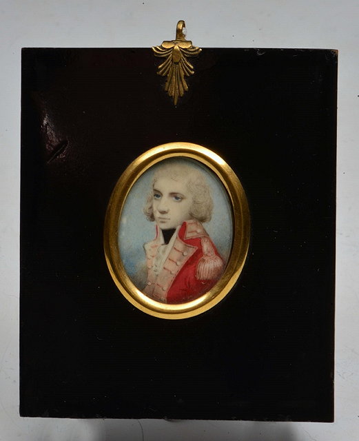 Appraisal: A GEORGE III OVAL MINIATURE painted head and shoulders of