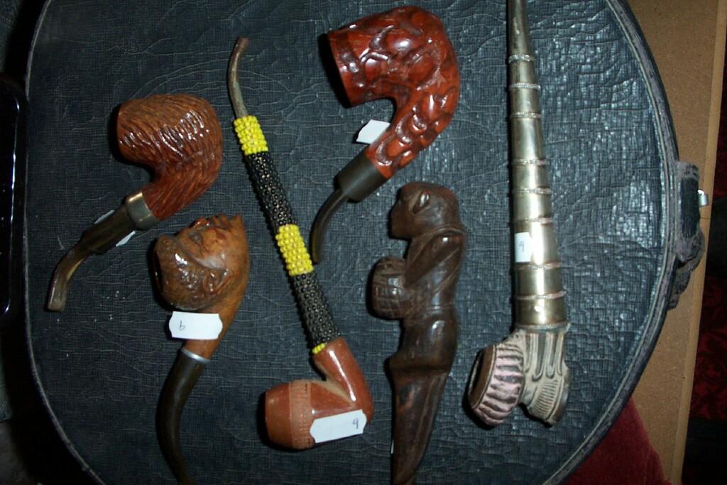 Appraisal: A collection of six old pipes of various designs including