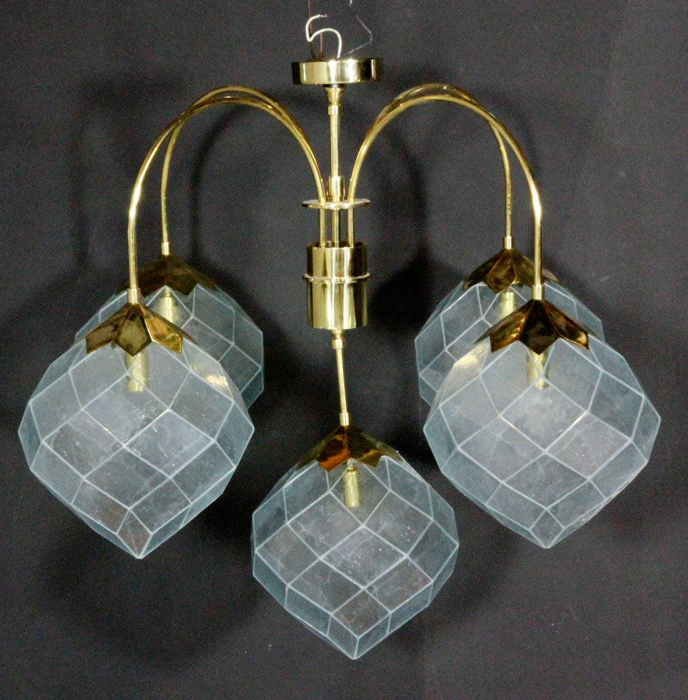 Appraisal: - Modern Brass Chandelier Modern chandelier brass with five geometric