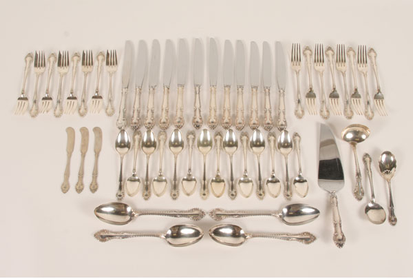 Appraisal: Gorham English Gadroon sterling silver flatware pcs including fourteen spoons