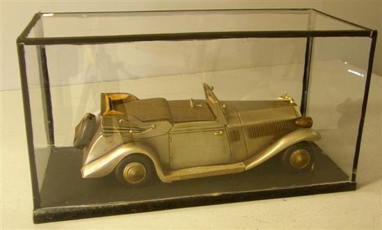 Appraisal: Tin plate model of a vintage Rolls Royce in display