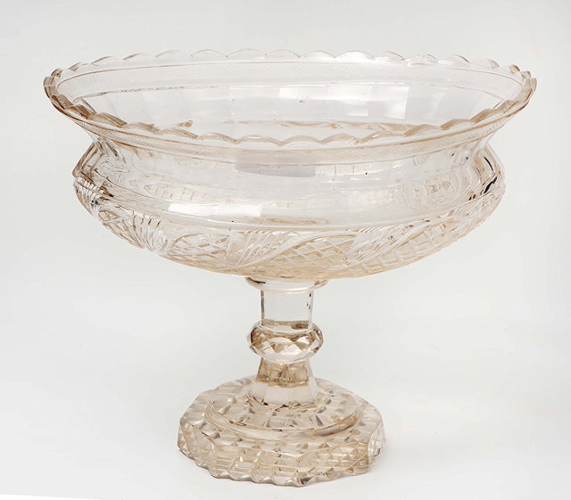 Appraisal: AN IRISH CUT GLASS OVAL FRUIT BOWL on a central