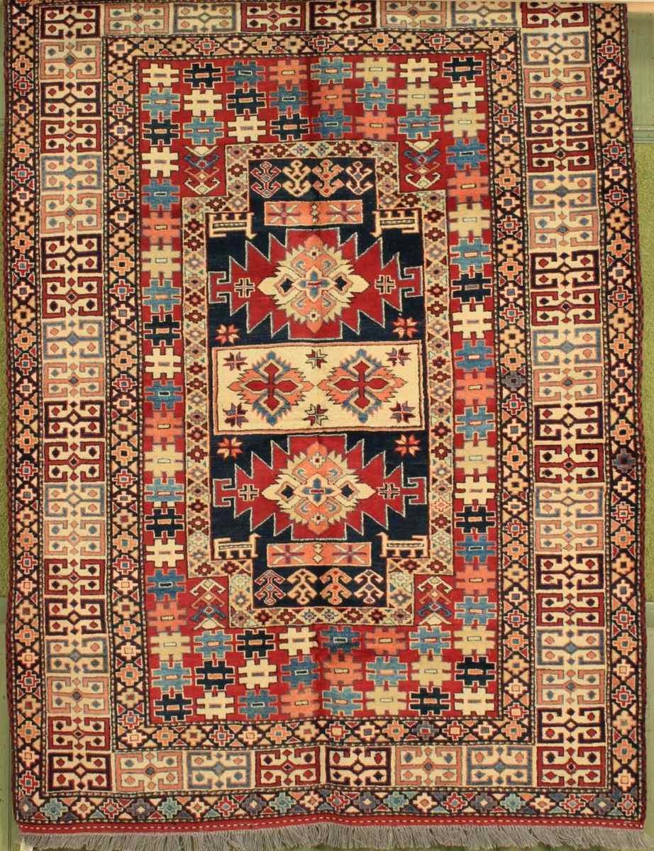 Appraisal: ORIENTAL RUG CAUCASIAN DESIGN ' x ' '' Wool pile