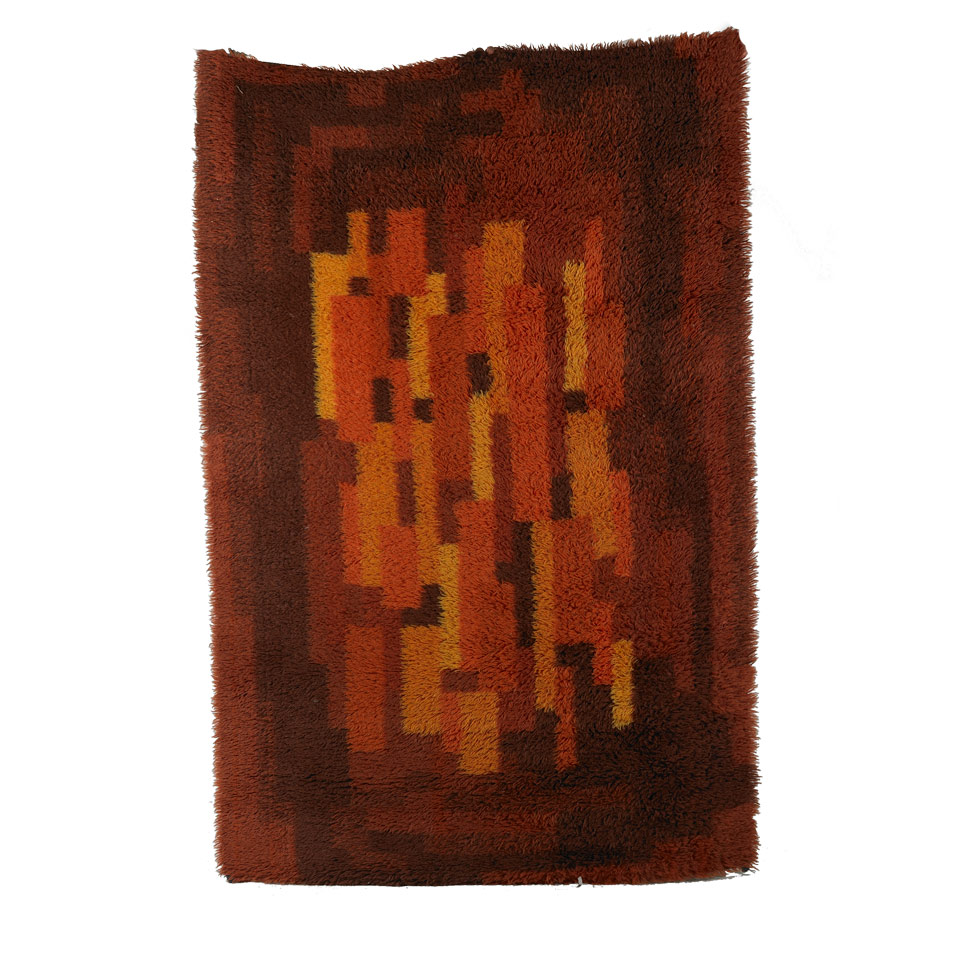 Appraisal: Shag Area Rug in Shades of Burnt Browns amp Oranges