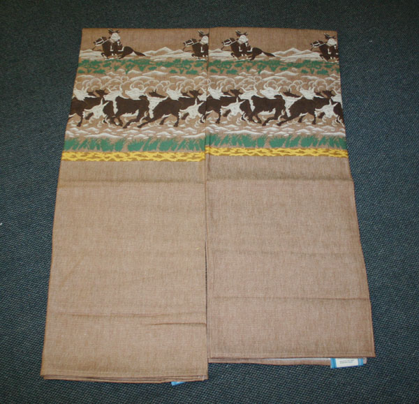 Appraisal: Pair Bates vintage cowboy cattle stampede bedspreads Unused x