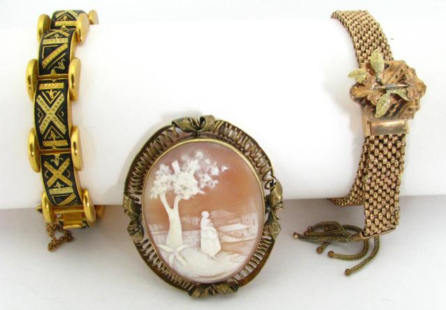 Appraisal: Vintage carved cameo brooch a Victorian slide bracelet and a