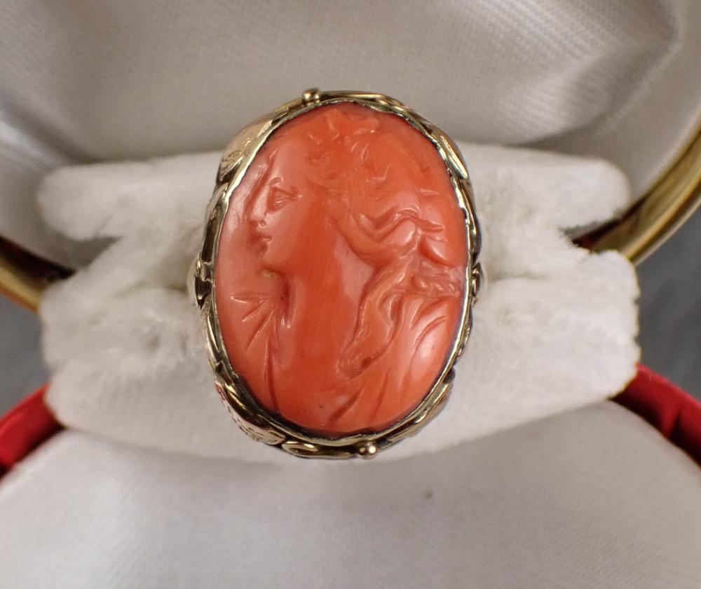 Appraisal: VINTAGE CORAL CAMEO AND YELLOW GOLD RING The k yellow