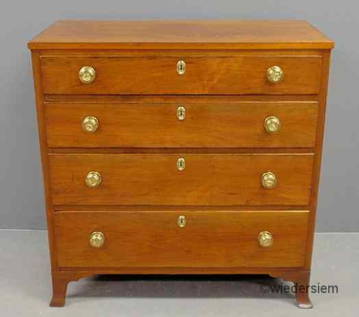 Appraisal: Hepplewhite walnut chest of drawers c with flaring French feet