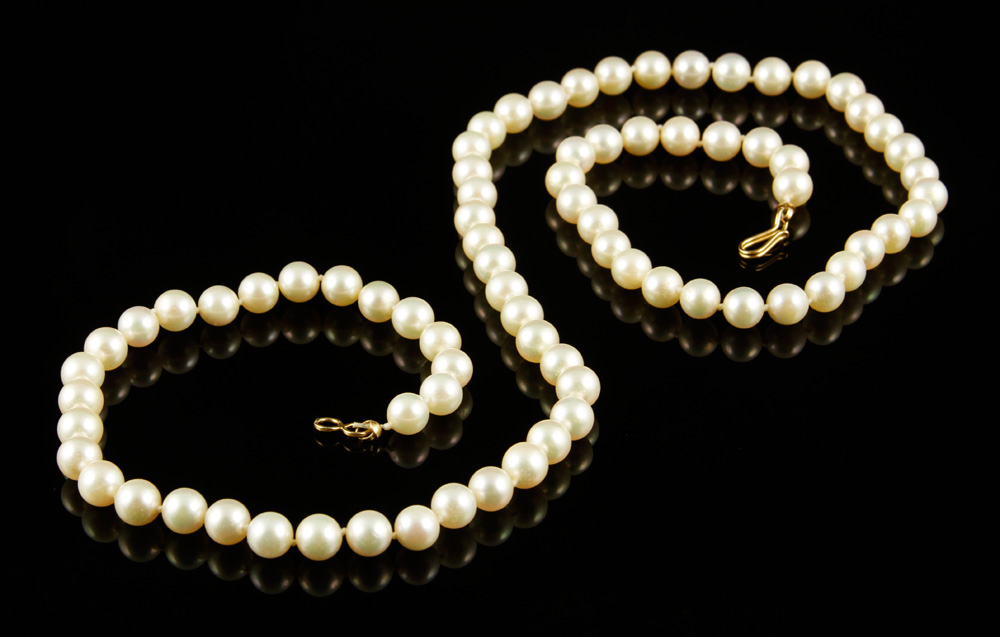 Appraisal: - Mikimoto Pearl Necklace Mikimoto pearl necklace white lustrous pearls