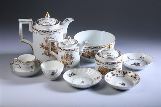 Appraisal: -PIECE ENGLISH PORCELAIN DESSERT SERVICE late th century probably Worcester