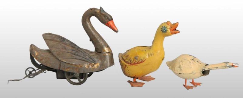 Appraisal: Lot of Tin Goose Toys Description German and Japanese The