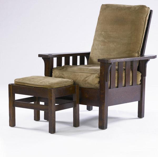 Appraisal: LIFETIME Morris chair no and footstool no the slats to