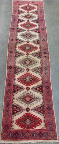 Appraisal: Handmade Oriental Runner Kashan design tan field with red and