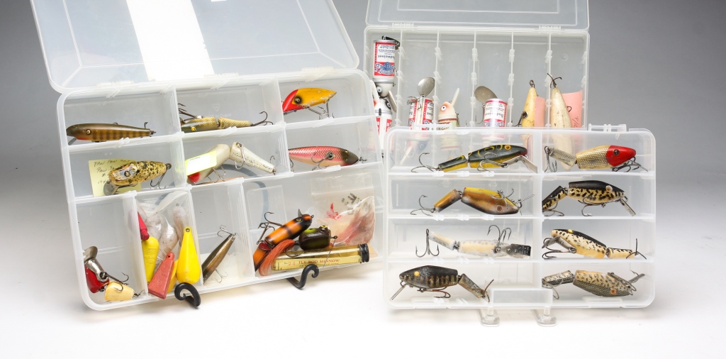 Appraisal: GROUPING OF FISHING LURES INCLUDING HEDDON American th century Including