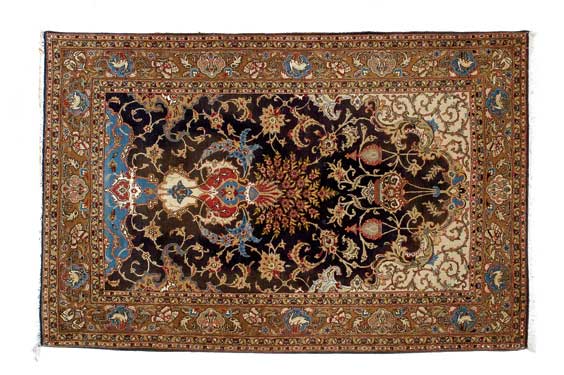 Appraisal: PERSIAN KASHAN RUG Persian Kashan wool rug with a dark