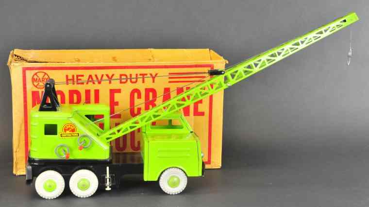 Appraisal: MARX MOBILE CRANE Boxed example tires embossed with Lumar name