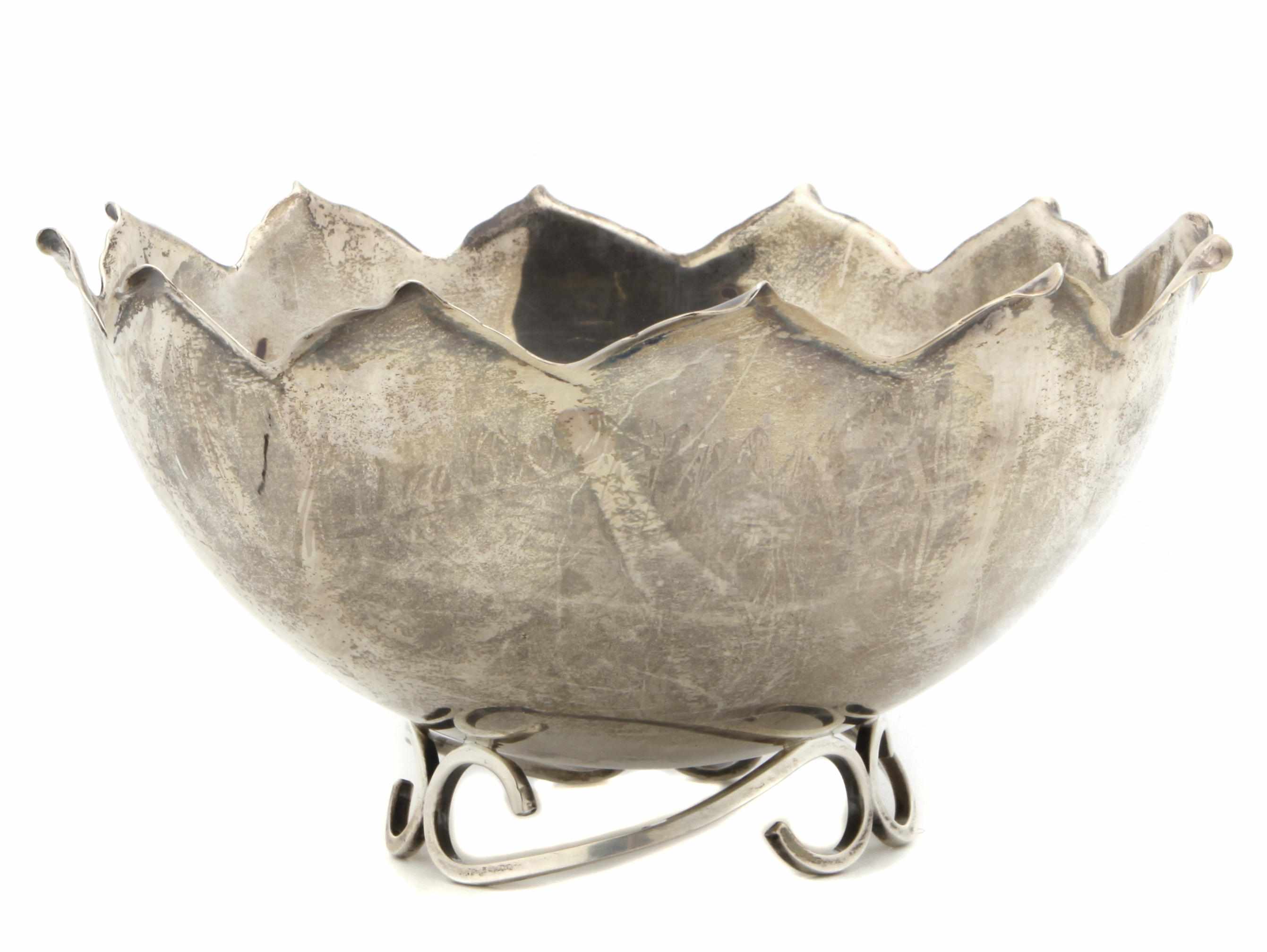 Appraisal: An American sterling silver Modernist footed center bowl Alfredo Sciarrotta