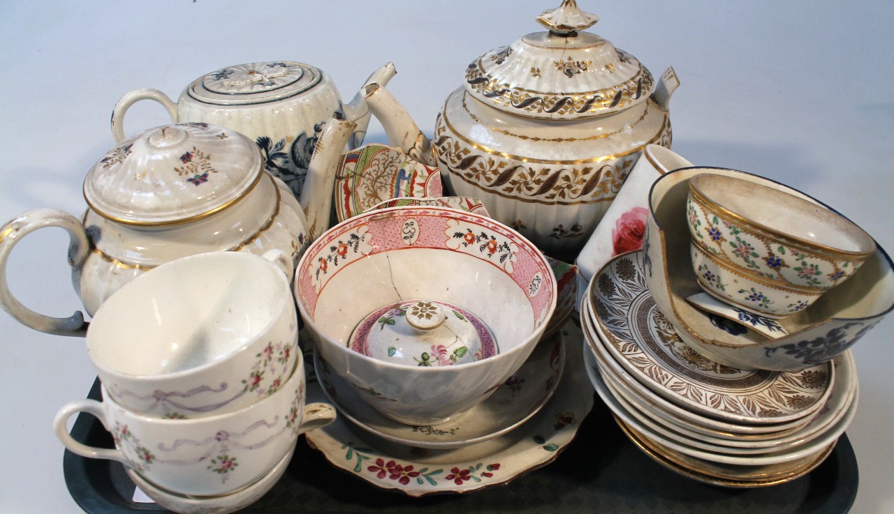 Appraisal: Various thC and later porcelain to include a Worcester teapot