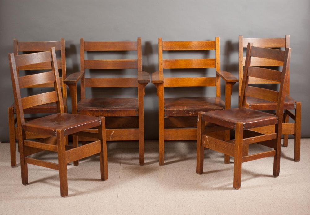 Appraisal: A SET OF SIX GUSTAV STICKLEY CRAFTSMAN OAK DINING CHAIRS