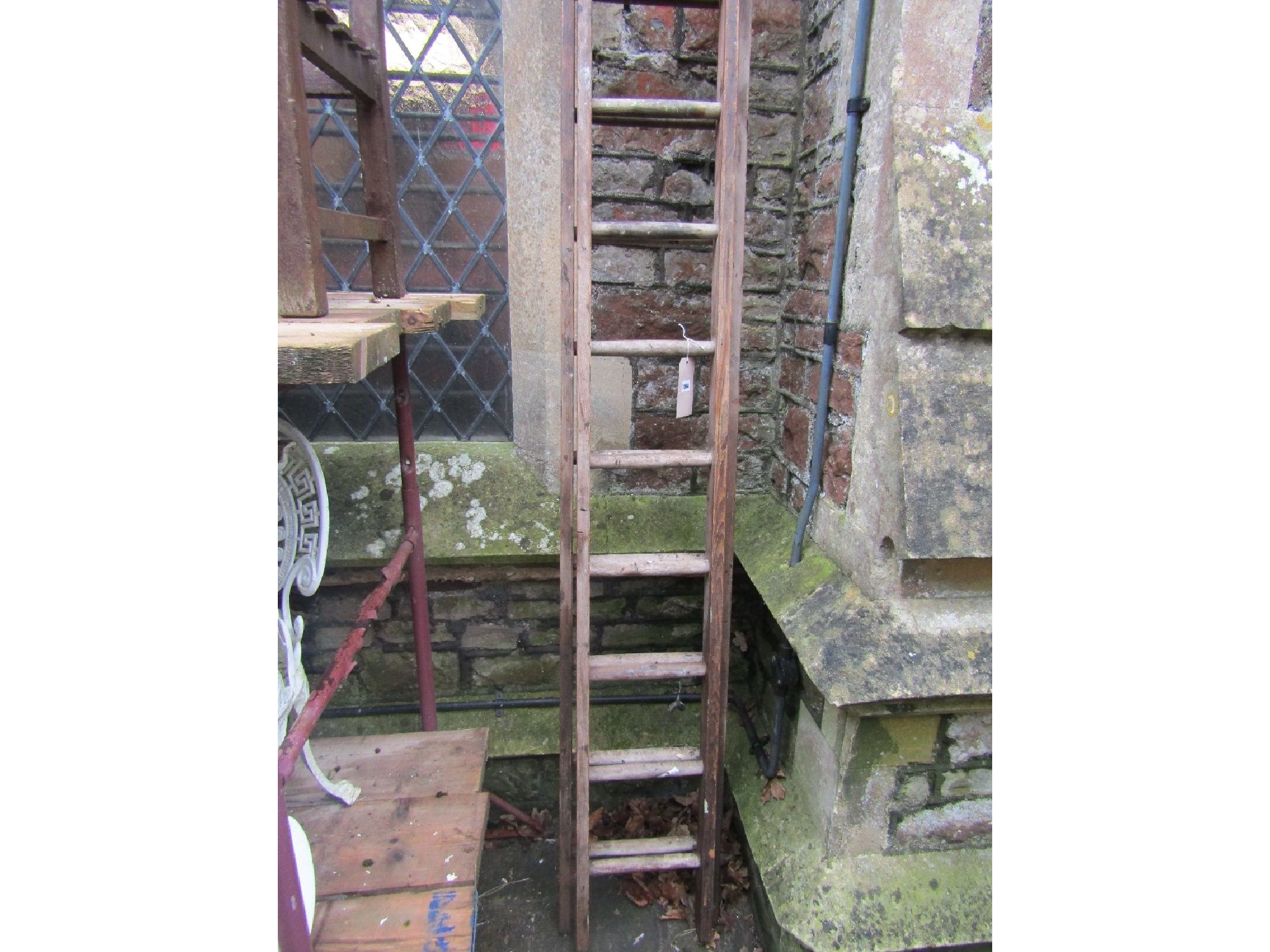 Appraisal: An Eclipse product wooden twenty rung extending ladder to be