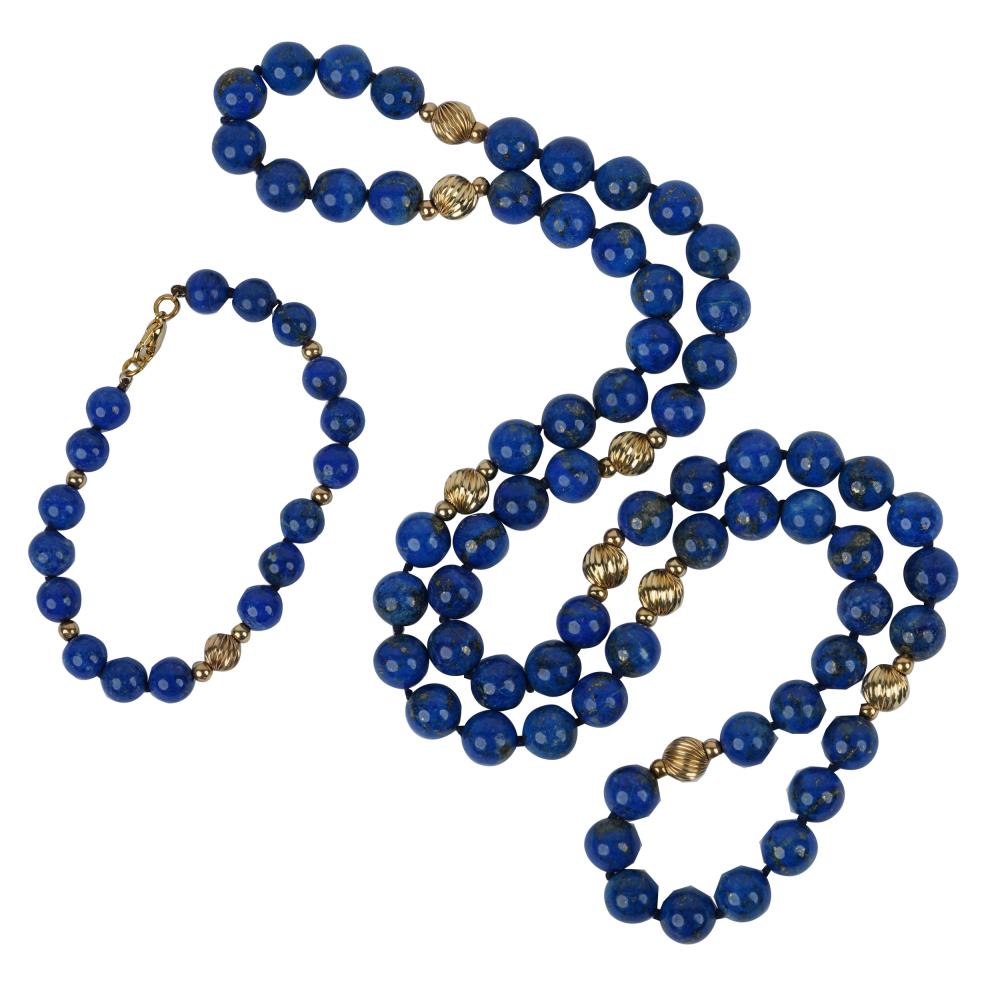 Appraisal: SUITE OF KARAT YELLOW GOLD LAPIS LAZULI JEWELRYthe necklace containing