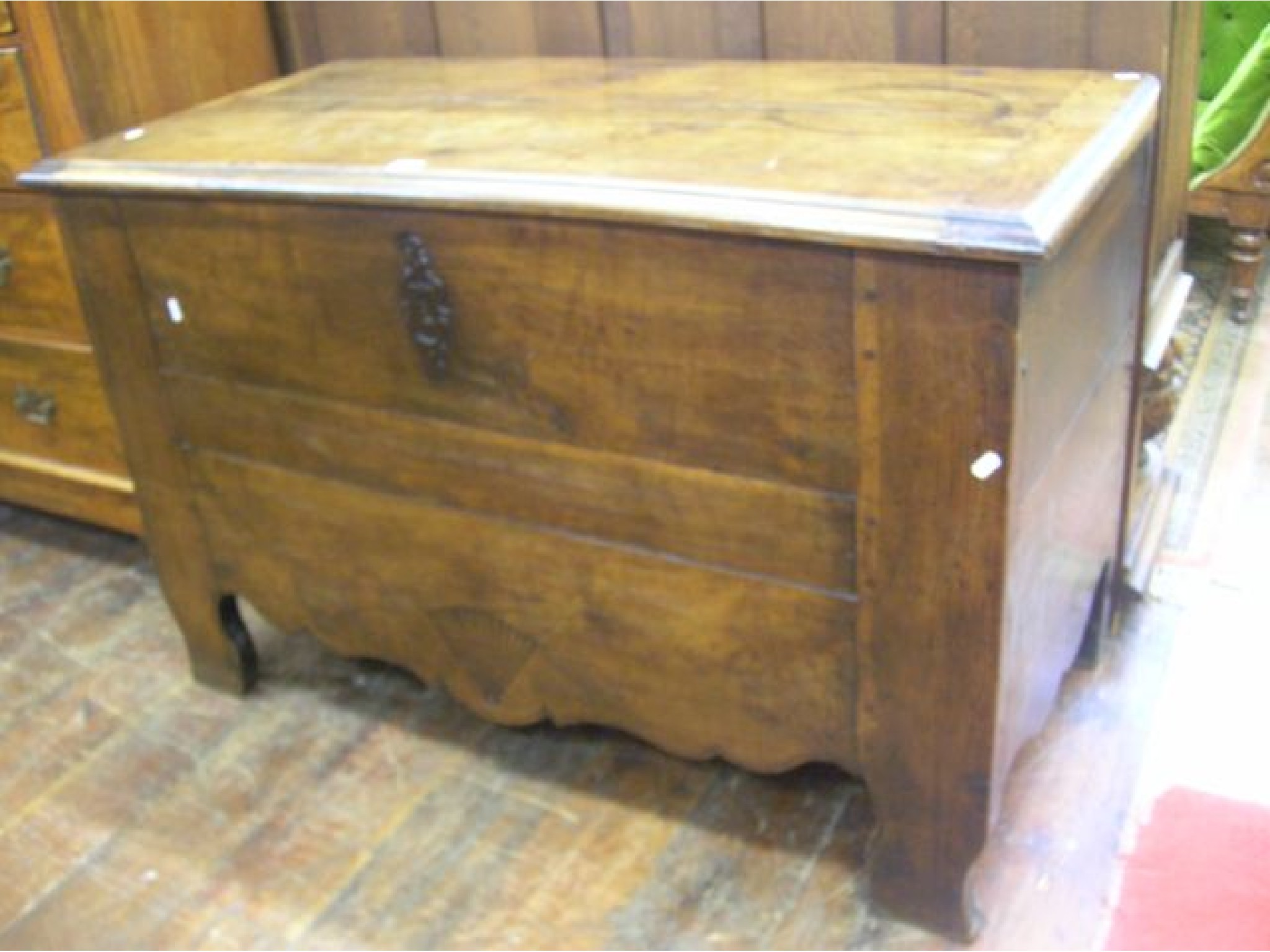 Appraisal: An th century continental oak coffer the top with cleated