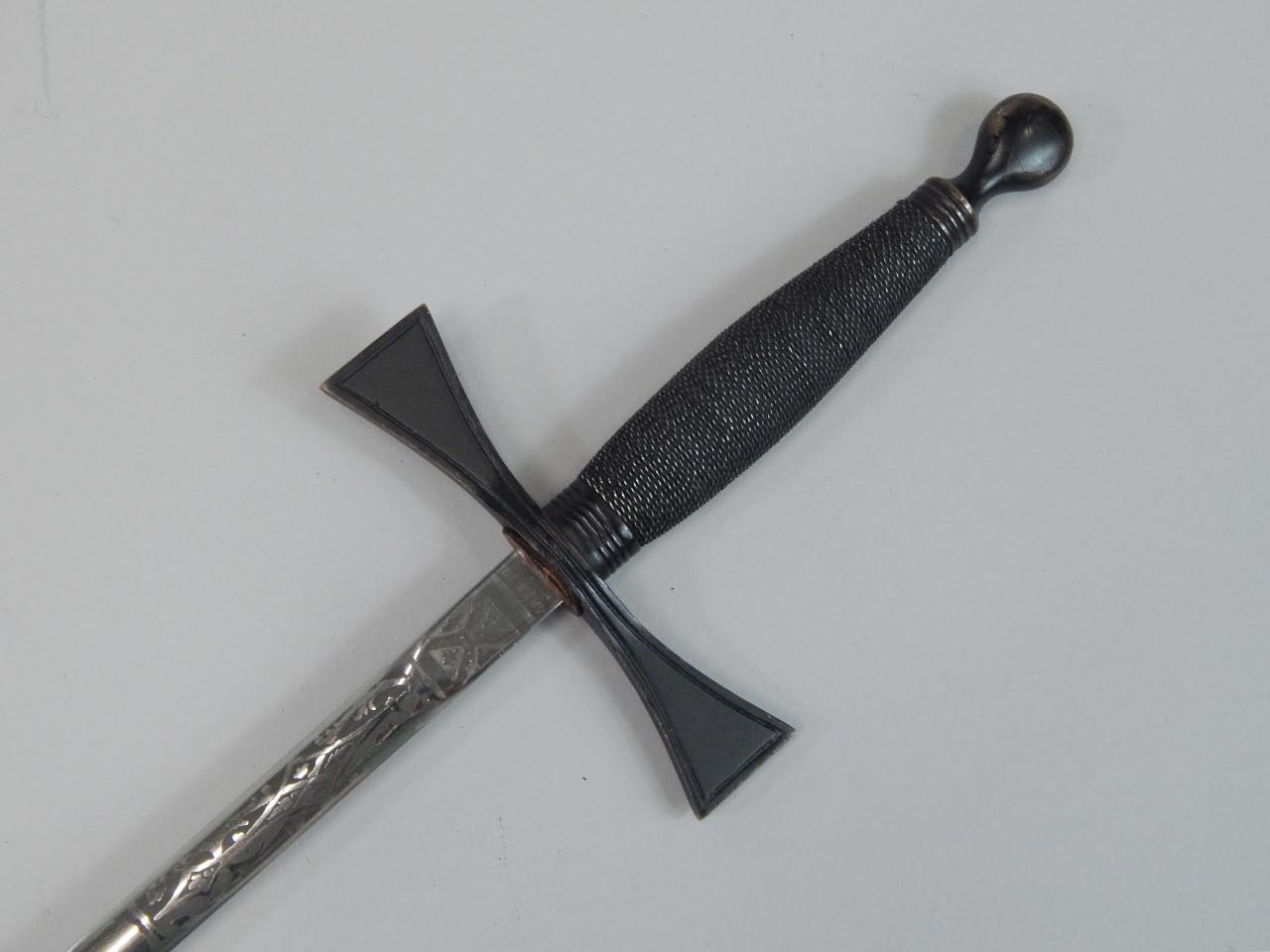 Appraisal: A mid thC Knights Templar ceremonial sword having edged blade