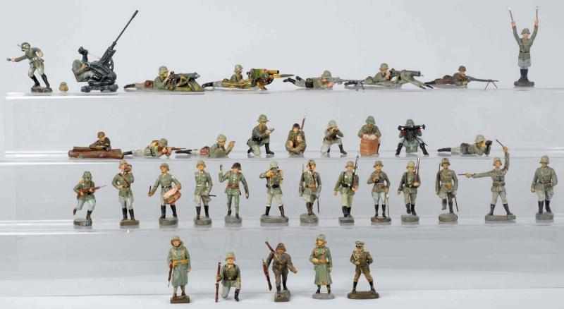 Appraisal: Lot of Lineol Elastolin German Army Figures Composition Includes action