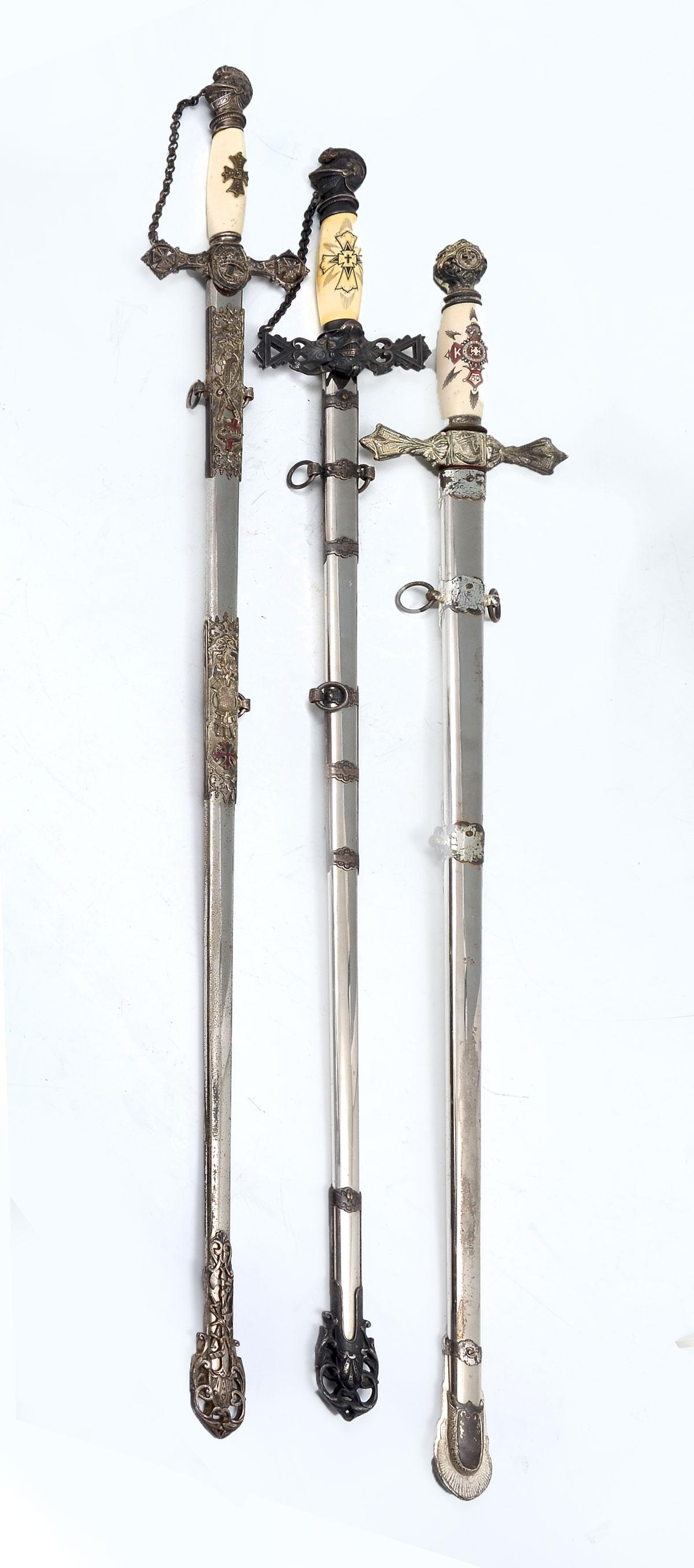 Appraisal: KNIGHTS OF TEMPLAR SWORDS Comprising - Knights of Templar lodge