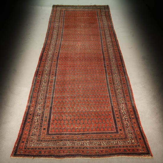 Appraisal: Serebend Corridor Rug Second Quarter th Century ft x ft