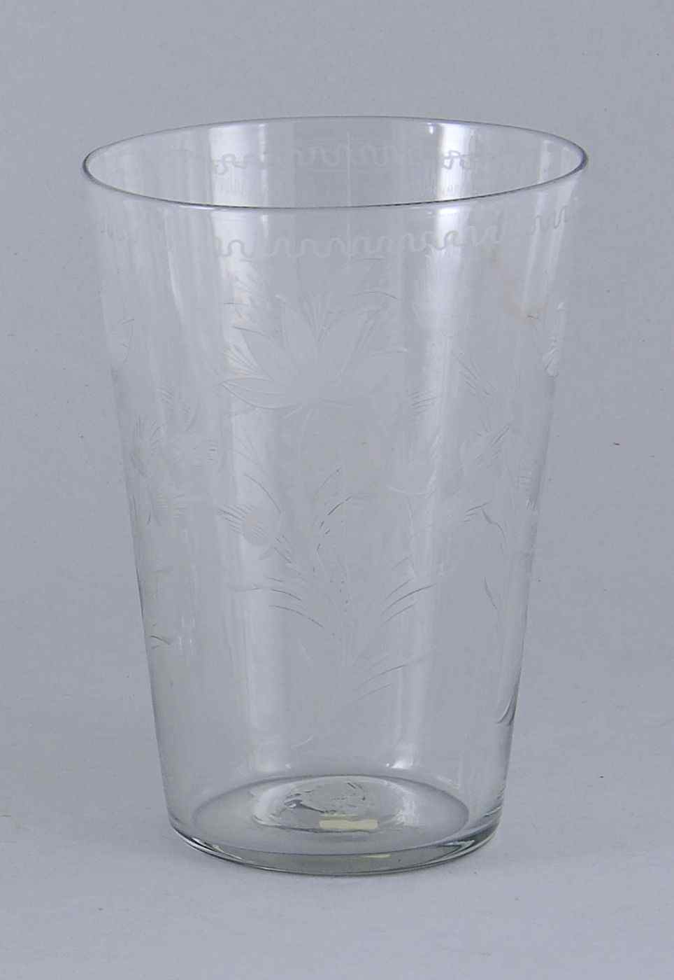 Appraisal: ANTIQUE AMERICAN STIEGEL-TYPE ETCHED FLIP GLASS th CenturyWith floral design