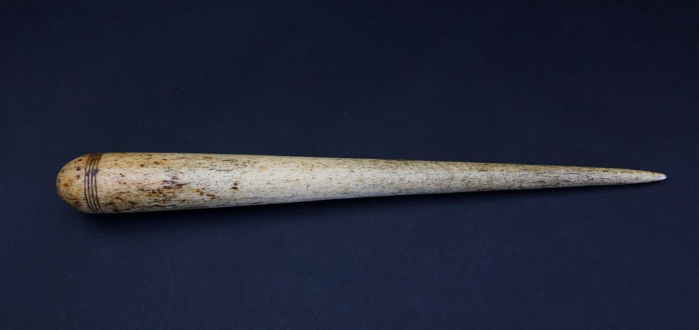 Appraisal: Whaler Made Turned Whalebone Fid circa - Whaler Made Turned