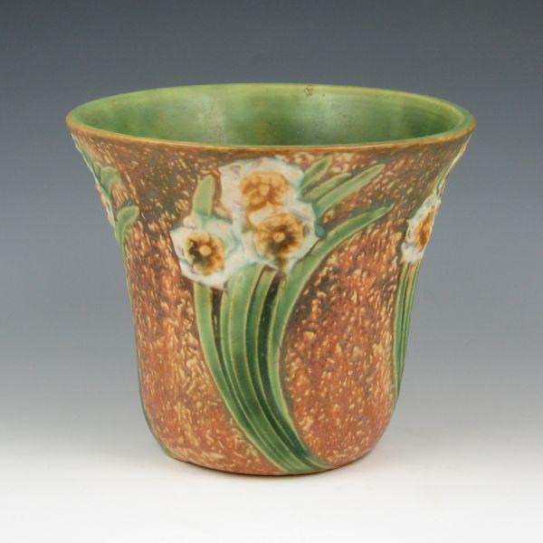 Appraisal: Roseville Jonquil - flower pot with attached frog Very uncommon