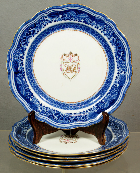 Appraisal: English plates in Chinese Expport style with armorial center and