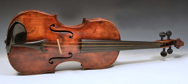 Appraisal: AN OLD CONTINENTAL VIOLIN labelled Sebastian Klotz Mittenwald in carrying