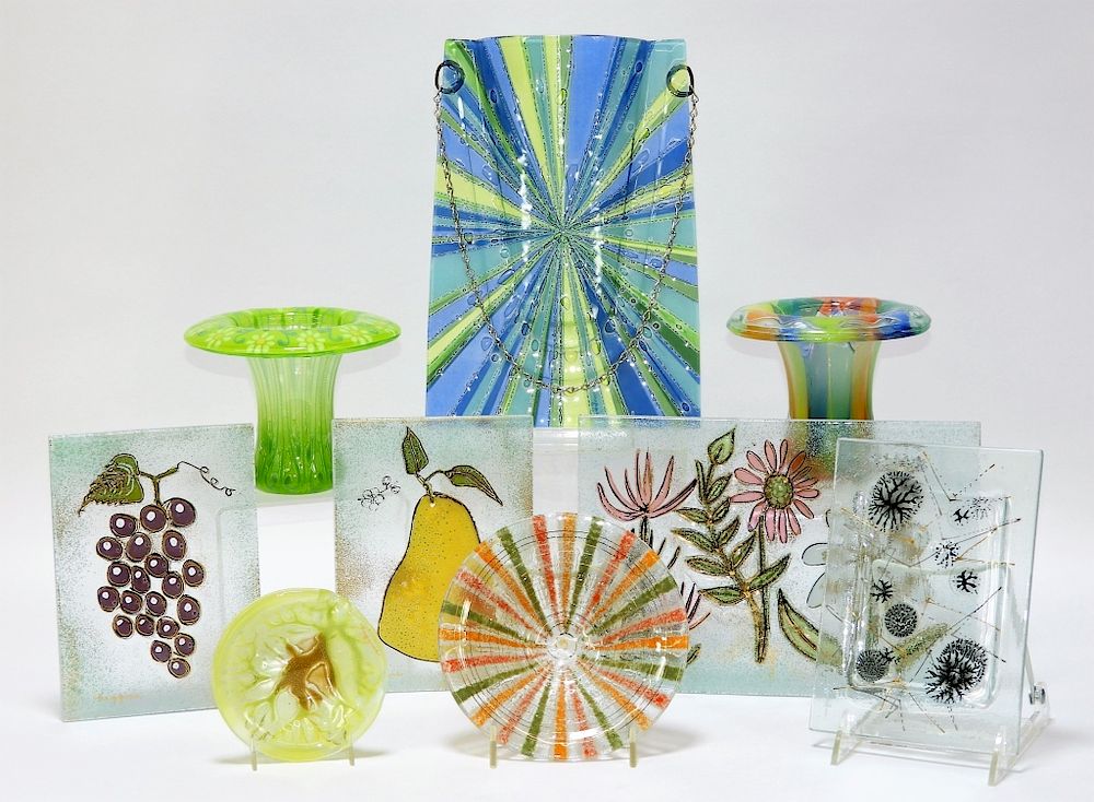 Appraisal: PC Higgins MCM Modern Art Glass Article Group United States