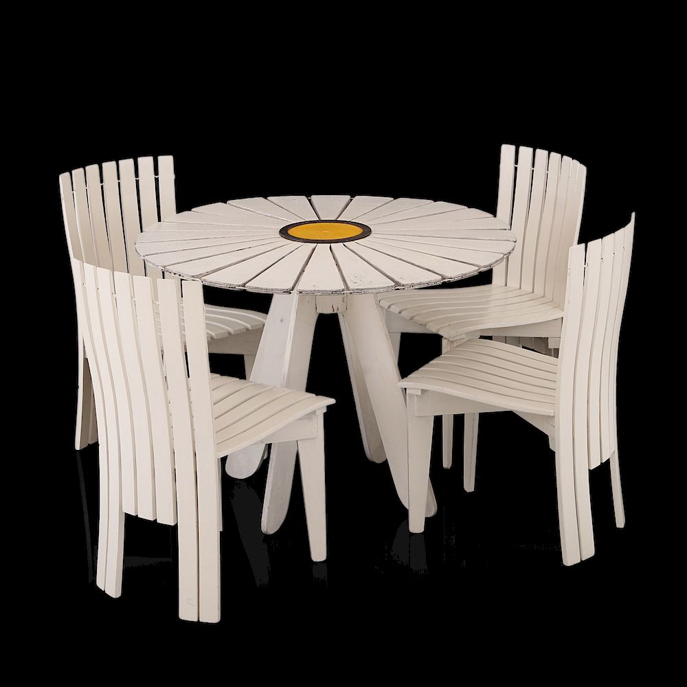 Appraisal: Alvar Aino Aalto A set of Alvar and Aino Aalto