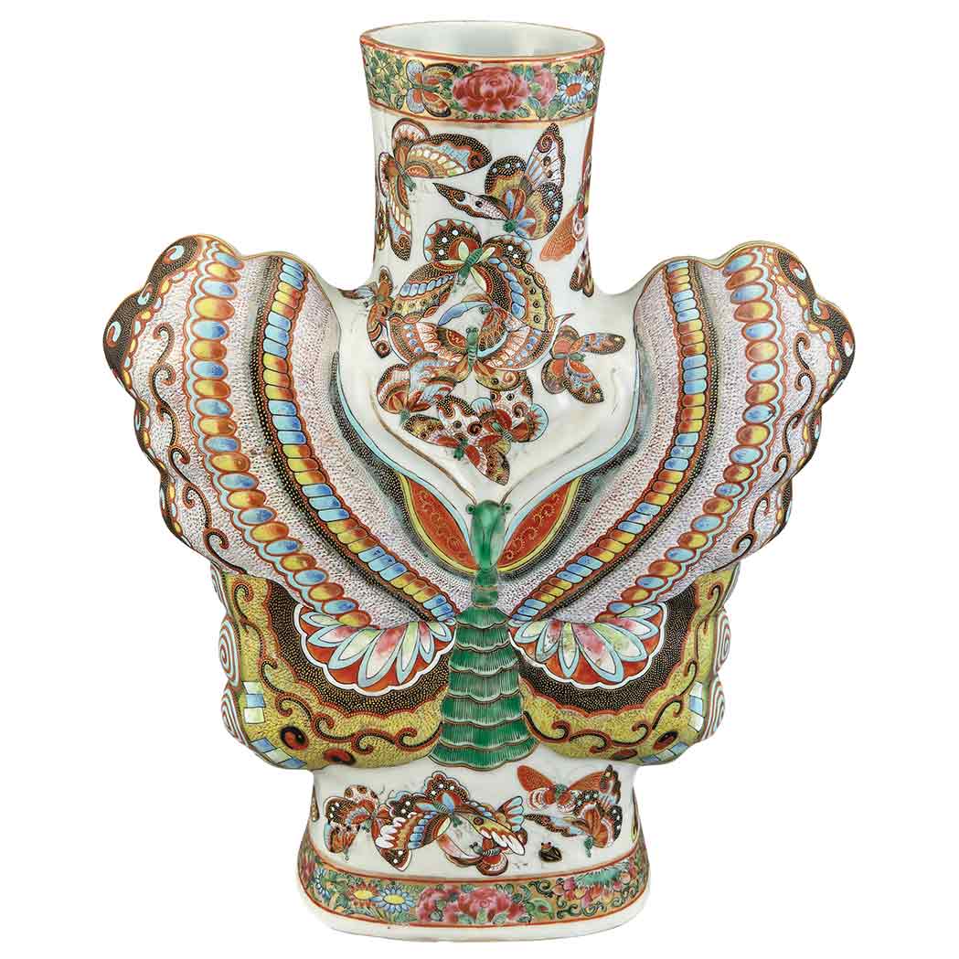 Appraisal: Chinese Famille Rose Glazed Porcelain Vase th Century The butterfly