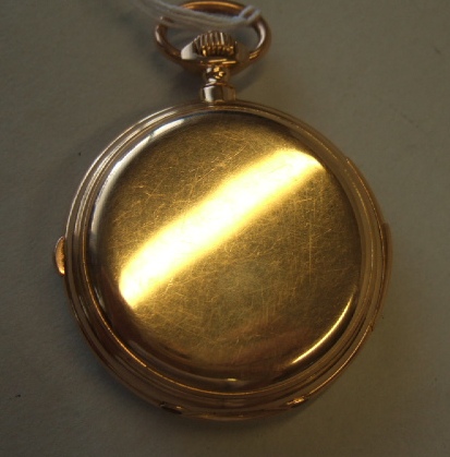 Appraisal: A gentleman's gold cased keyless wind hunting cased minute repeating