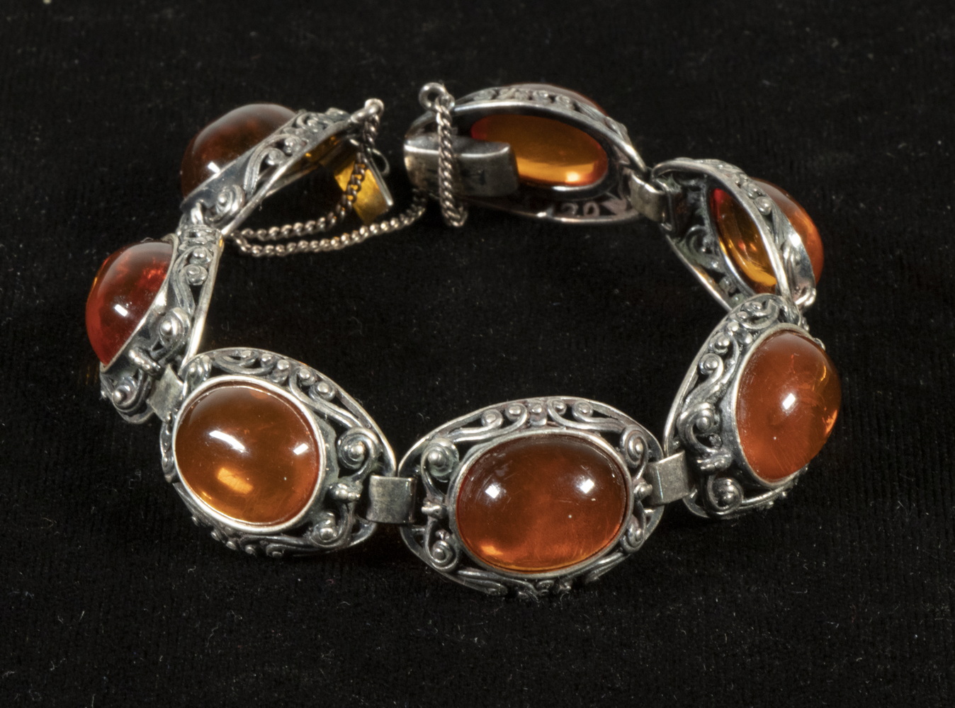 Appraisal: AMBER SILVER BRACELET Circa Link Bracelet long wide Good condition