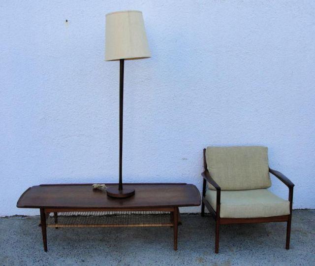 Appraisal: Lot of Midcentury Items Coffee table chair and a lamp